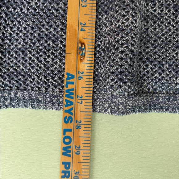 a.n.a Blue V-Neck long sleeve Sweater Lightweight Knit summer sweater size XL - Picture 4 of 9